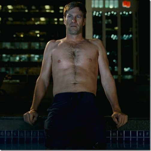 aaron_eckhart_shirtless