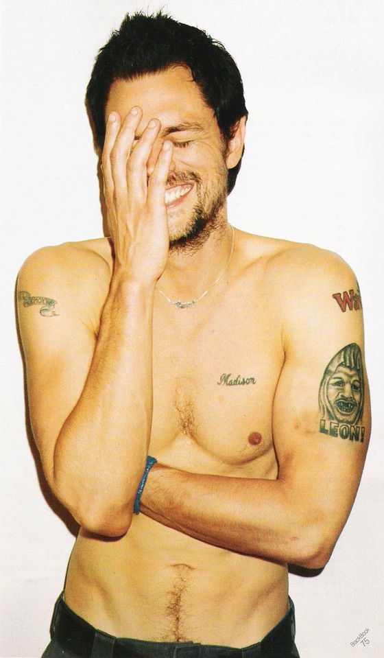 johnny-knoxville-shirtless